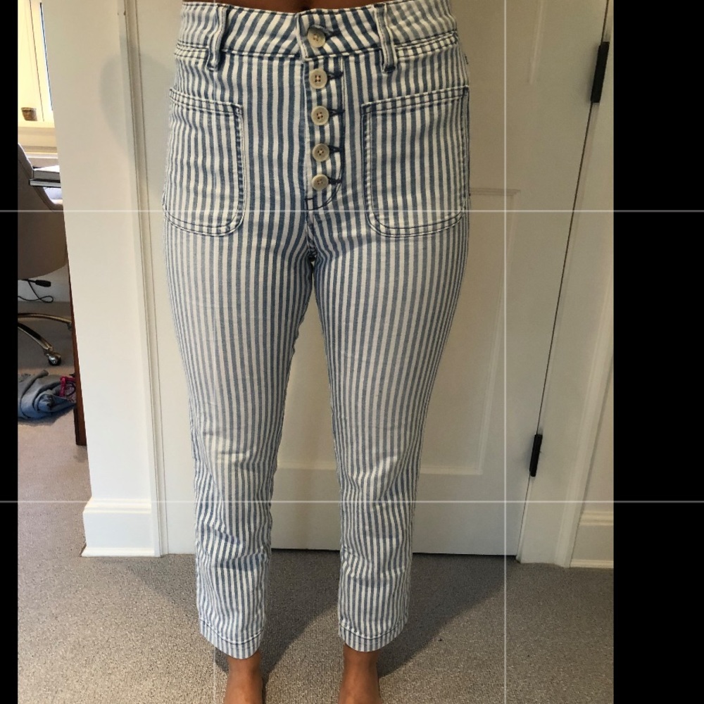 Anthropologie straight leg striped jeans size 27.